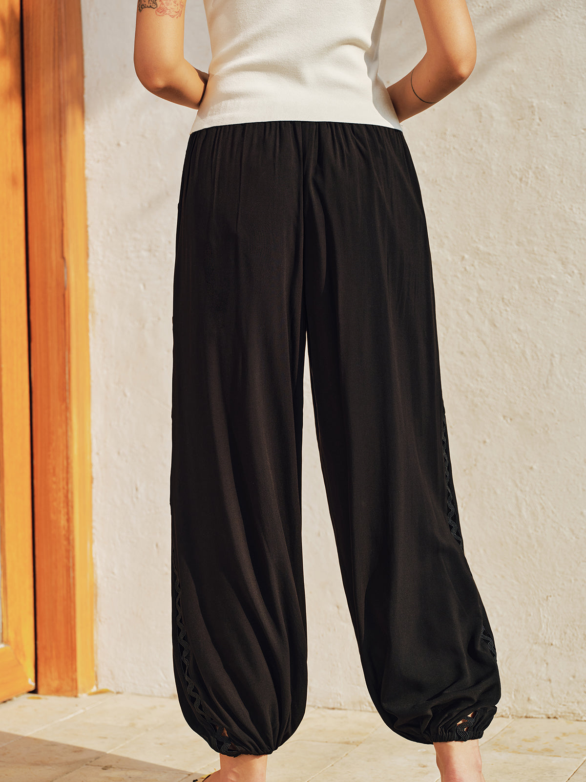 Wavy Lace Side Cutout Jogger Pants