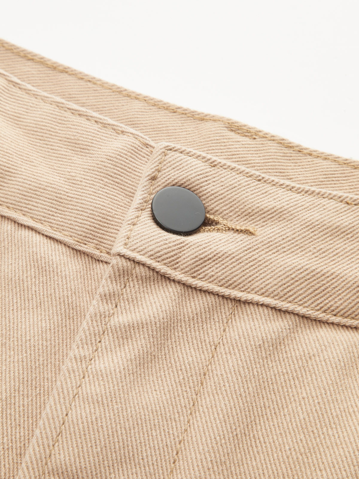 Barrel‑Fit Multi‑Pocket Cargo Jeans