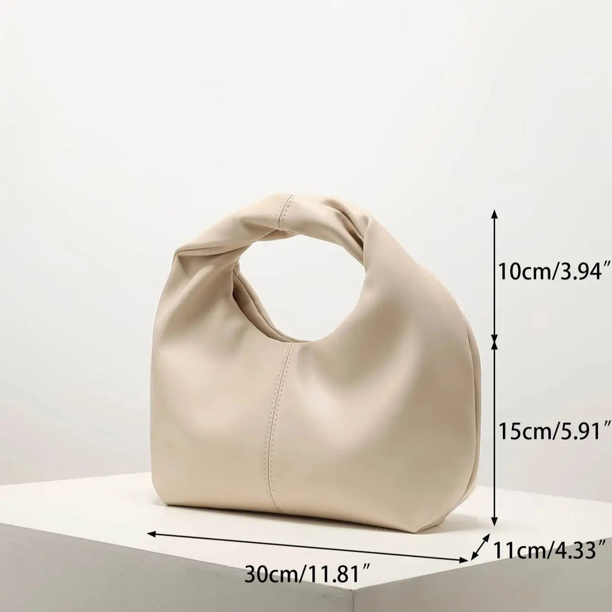 Gelyn Clutch Leather Bag
