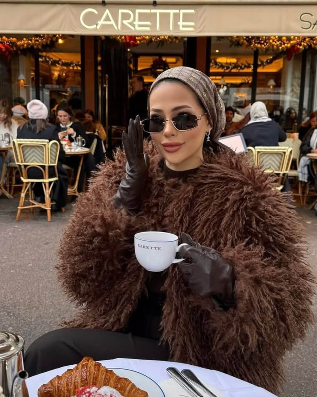 Elsie Fluffy Cropped Faux Fur Coat
